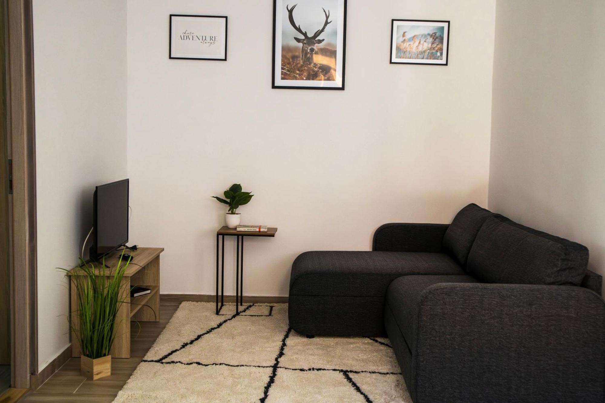 Izisz Apartman Matraterenye Bagian luar foto