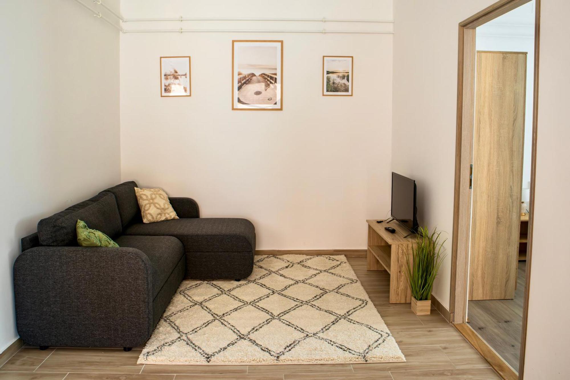 Izisz Apartman Matraterenye Bagian luar foto
