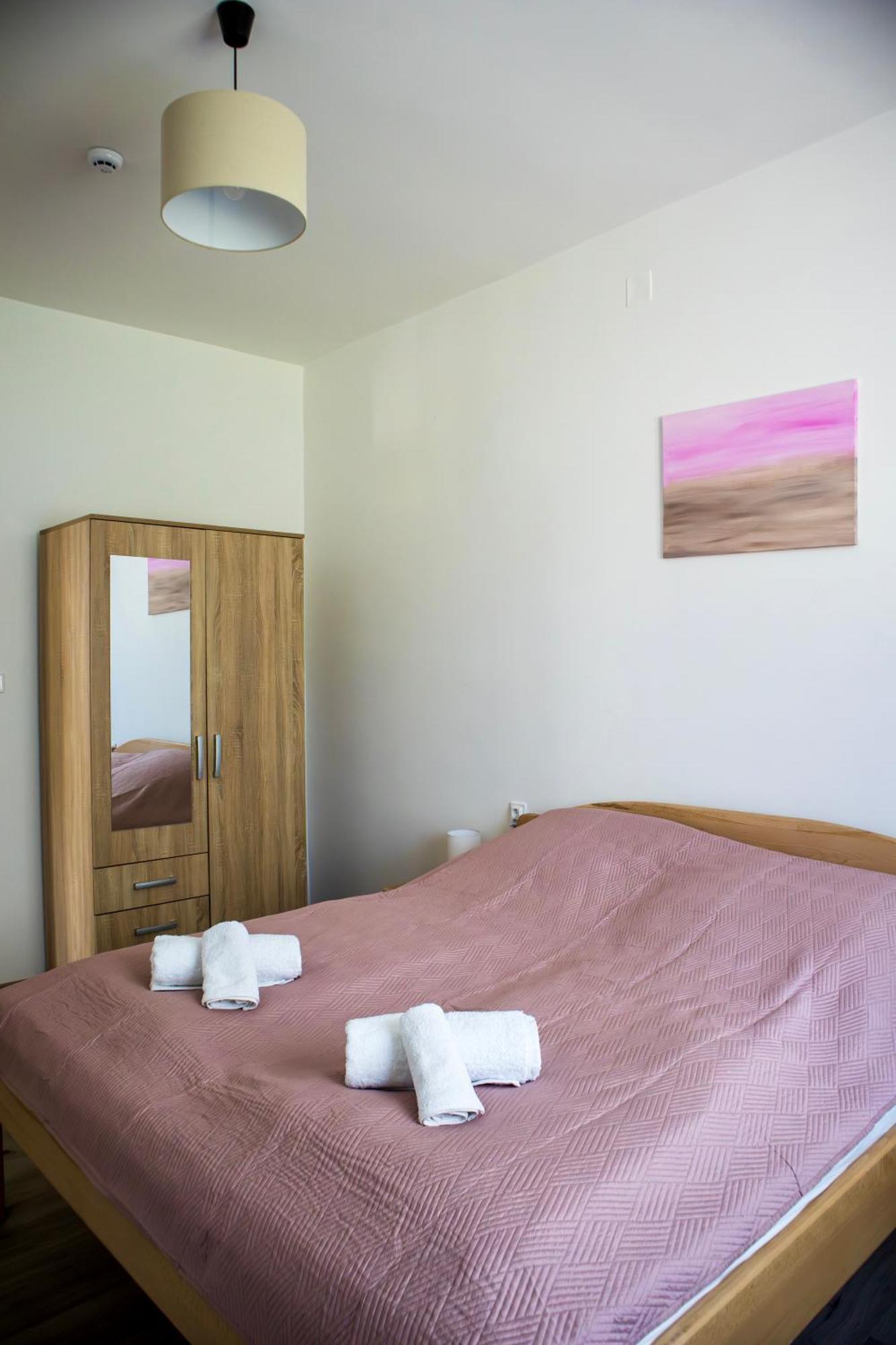 Izisz Apartman Matraterenye Bagian luar foto